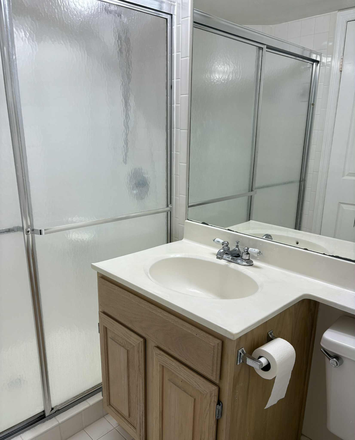 Private bathroom - Fully Furnished Apartment Walking Distance from UM