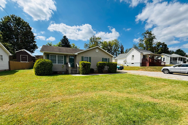  - 3 Bedroom, 2 Bath House