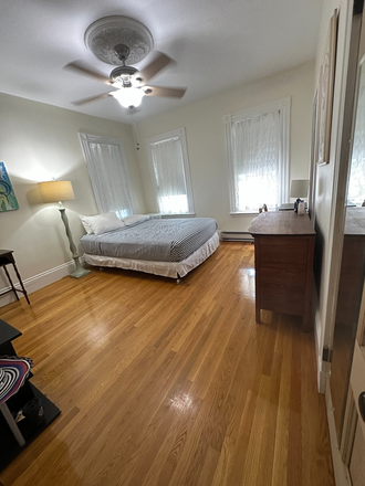 bedroom - Large Furnished Bedroom at 1st T-stop in Eastie!  4 min walk to Maverick - Gorgeous! Triplex