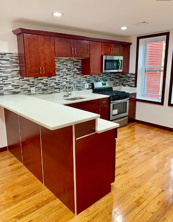 Call NOW for showings! 617-236-8550 - SHAWMUT AVE - LUXE RENOVATED 3BR IN SOUTH END FOR *9/1/2026* W/ IN UNIT LNDRY, 2 BATHS CLOSE TO NEU!