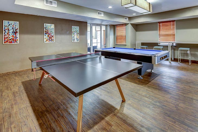 Clubhouse - 2nd Avenue Centre Apartments