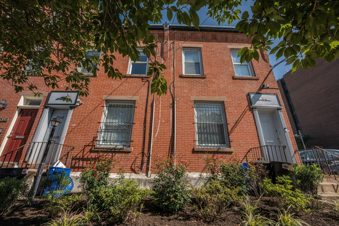 4043 Irving - 4043 Irving St Apartments