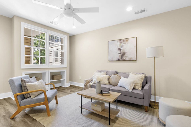 Living - 39C Radcliffe Street CLOSE TO EVERYTHING-3BR/2 Bath-Fully renovated-Roof Deck-Parking Condo