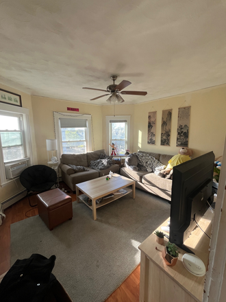 Living room - 44 Emery Unit 2