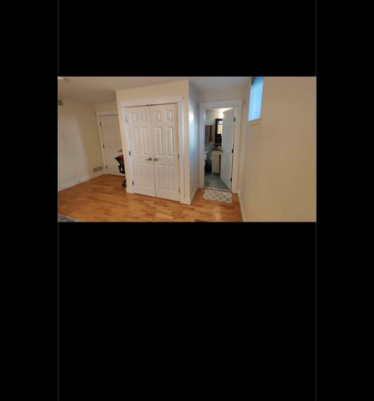 More of your room! - Bed + ensuite bath in 6bed/5.5 bath apartment