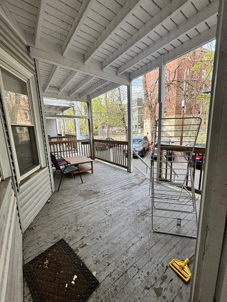 patio - Temporary Fully furnished Private Room in an All Girls Apartment