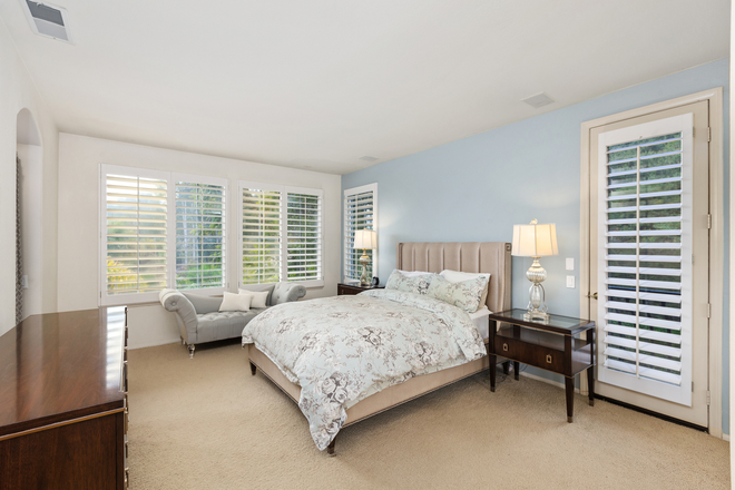 master bedroom - Rooms for rent Near UCSD| Quiet & Gated Community