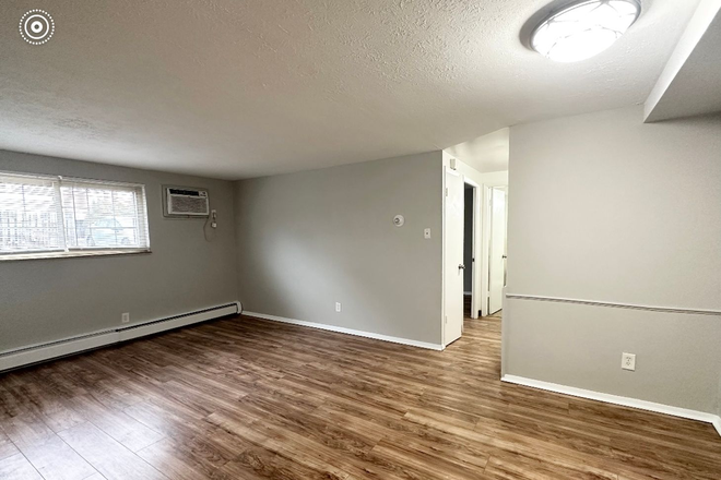 Photo - Madison House Apts