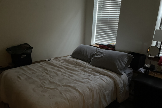 Living Space - Symphony Rd 3 Bed Fenway