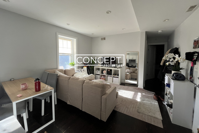 998 Tremont St #2 - [9.1.2026] Modern 4 beds /2 baths near Northeastern [Tremont St][NO FEE]