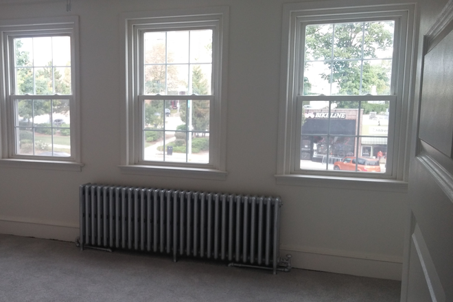 Main bedroom - ** Large 3 Bedroom Apartment fully Furnished downtown Wayne **