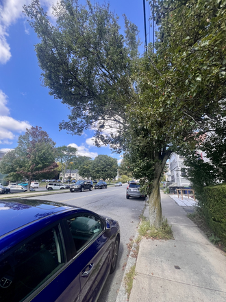 Outside Street View - Great for 2 friends to live together, on-campus, <5 min to bus, <6min to train, in front of