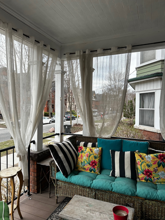Front Porch - 1 Bedroom in Newly Renovated Annex House (includes laundry machine)