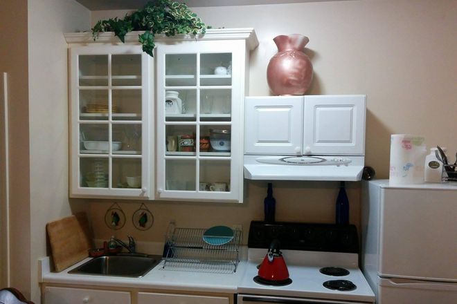 Kitchen - Private 1 bed full bath in gated community 5 miles from Emory University Apartments