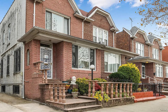 Exterior - Furnished 2BR & 4BR Rental Options in East Brooklyn | Flexible Lease Terms + Utilities Included Townhome