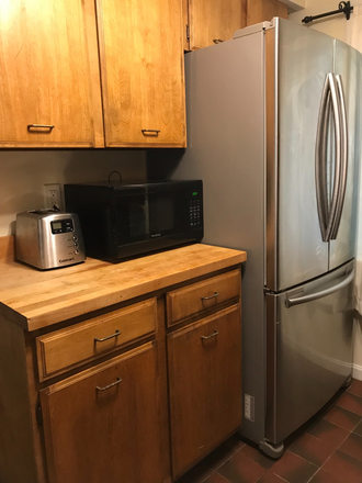 Kitchen - 1 Bedroom in Amherst, on Bus Line to UMass, share 2 BR condo, $820 + utilities