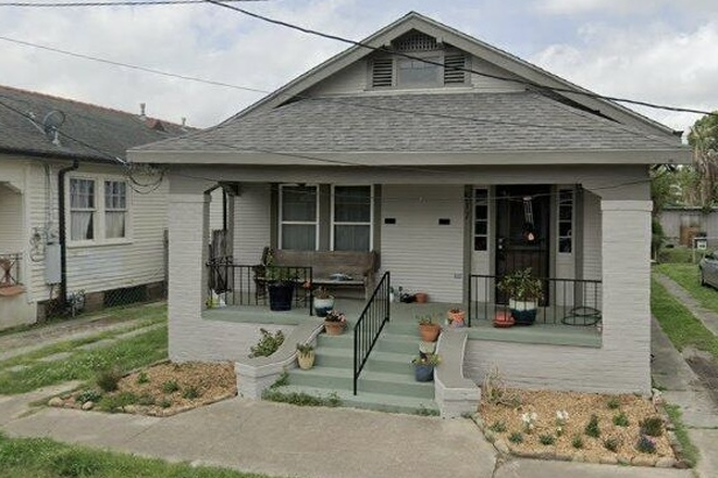 Exterior - 2 bed, 2 bath house in mid city