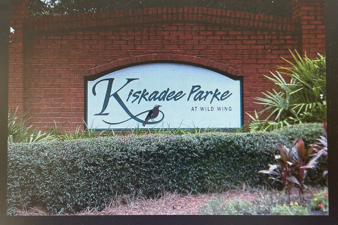Community Sign - 374 Kiskadee Loop-3BR/2BA ($700-Master and $600-Each BR)