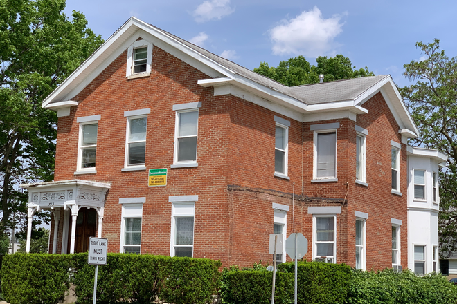 Exterior View - 715 N. 4th St Apartments