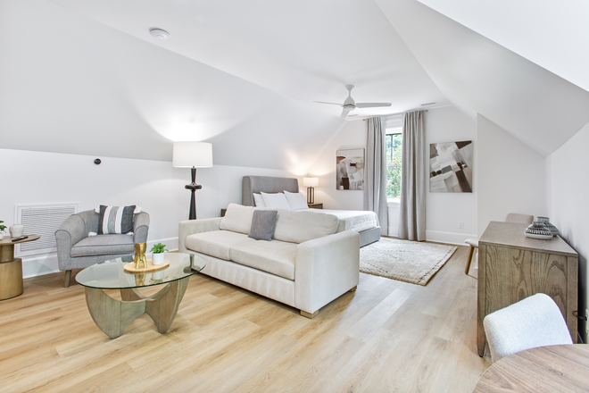 Living/Bedroom Area - Charming West Ashley Furnished Studio Apartment