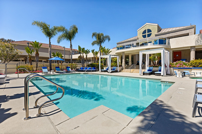 Axiom La Jolla Leasing Office - Axiom La Jolla - 1 Bed,1 Bath Vacancy (close grocery/shopping/bus stops:nobel/lebon, close to campu Apartments