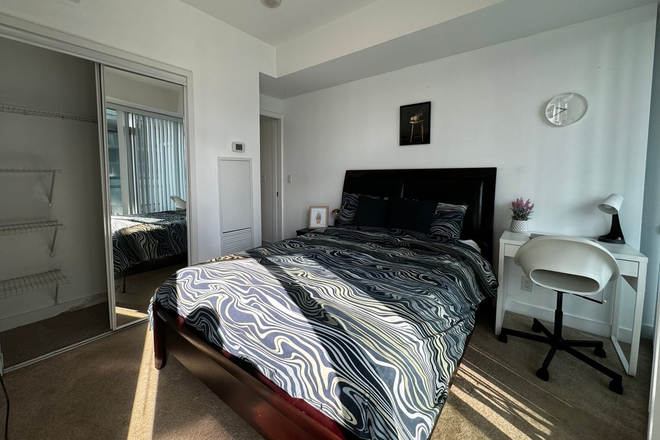 Bedroom - Fully Furnished Private Rooms | ICE Condos Near Rogers Centre & CN Tower