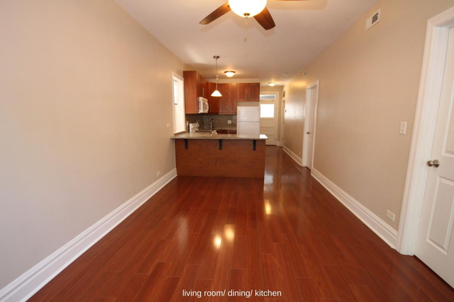 Living and kitchen - 2 Bedroom Apartment in Medical District (w/ laundry)