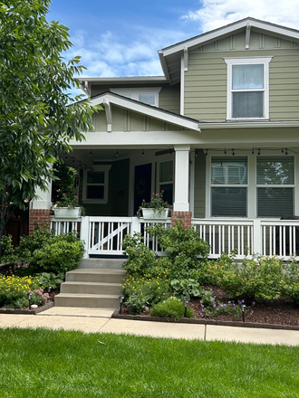 House - Furnished 1 bedroom with private bath in a beautiful 3 bedroom home close to CU Anschutz campus