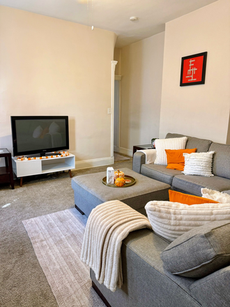 Living Room - 2612 Jefferson Ave- right across from campus! 4 bedroom, 2 bath- 2026-27 House