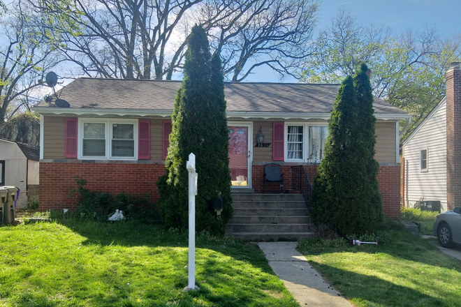 Exterior front view - Great Space, Convenient Location House
