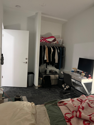 Bedroom - Union on Knox Apartment, subletting a 1BR/BR in a 4x4 Apartment