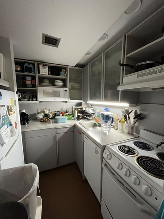 Kitchen - Cottage close to campus, law school, Harvard Yard Apartments