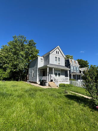 Front of house - 3 Bedroom / 2 Bath House One Block from XU Campus - Recent Full Renovation