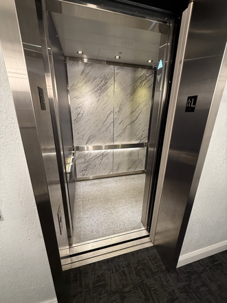 New elevators - 2B/2B with balcony & deeded parking across from Harvard Law School Condo