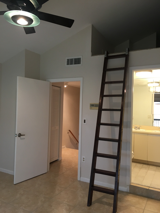 Master Bedroom - Loft storage - Dadeland Cove Townhouse