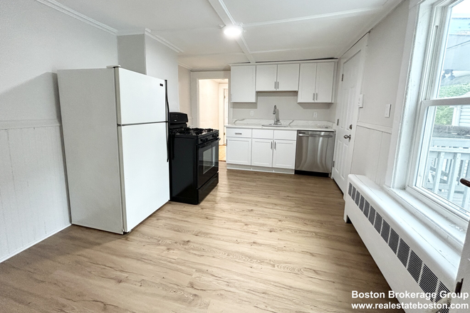 Call NOW for showings! 617-236-8600 - SARATOGA ST - 2 FLOOR 4BR/1BA W/ LNDRY ON SITE, EIK, EQUAL BDRMS BY MBTA BLUE LINE AVAIL *9/1/2025* Apartments