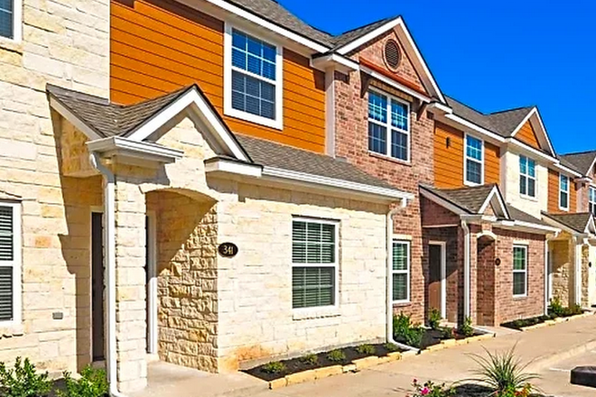 Street View - Copper Creek Condos