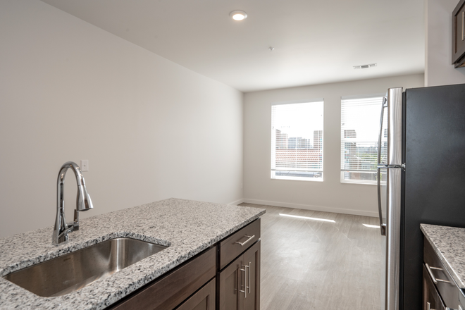Living Space - 2630 Short Vine Street Apartments
