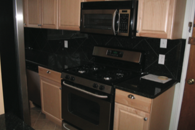 Kitchen - AVAILABLE AUGUST 2026---Holds 3 for $3300 ~~~~2016 Commonwealth Ave Apartments