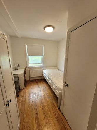 Furnished Bedroom - Share This 4 bedroom Close to Campus Townhome