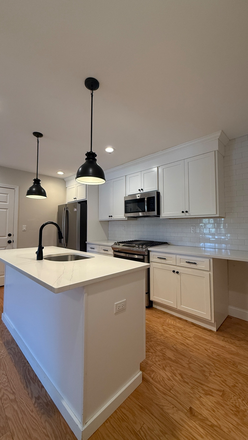 Kitchen - Rooms for rent, Prime Off-Campus Housing for Comfort & Convenience Duplex