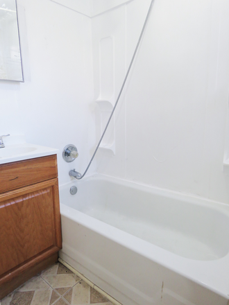 bathroom - Studio apartment available at 37th & Powelton Ave!