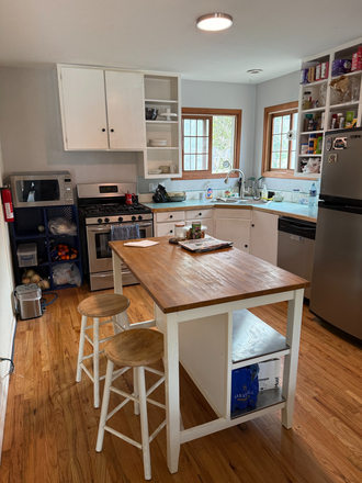 Huge kitchen - MOUNTAIN QUIET LIVING IN NEDERLAND! 23 MIN. TO CAMPUS Duplex