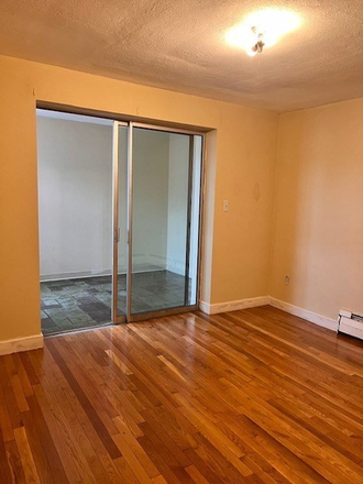 LIVING - 2 BED AVAIL 9/1/25! Apartments