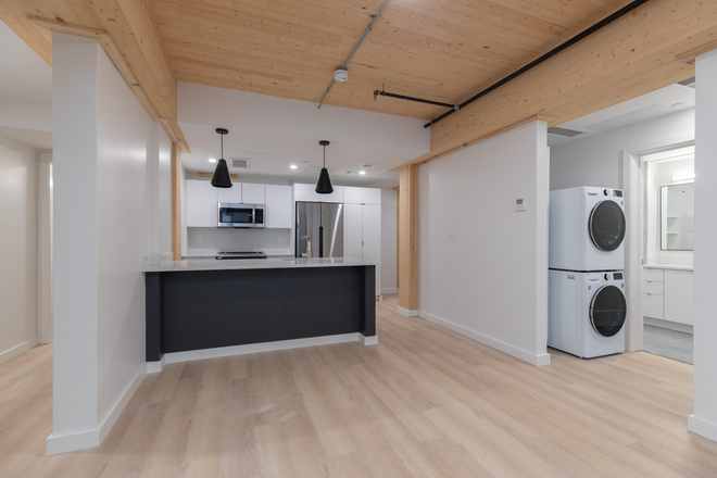 Call NOW for showings! 617-236-8600 - TERRA ON LENOX - *75% OFF FEE* 3BR IN NEWER LUXE BDNG W/ 2 BATH, BLCONY, W/D IN UNIT FOR *9/1/2026* Apartments