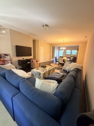 Living/Dining/Kitchen - The Townhomes of Midtowne at Meridian