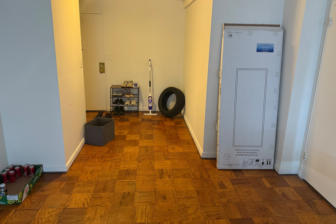 living room - Furnished Room in Tuscany/Canterbury – Walk to Campus Apartments