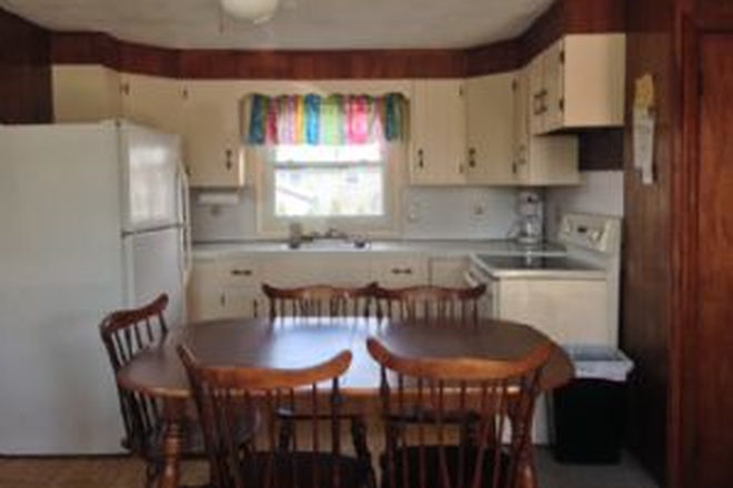 Eat-In Kitchen - Walk to beach House