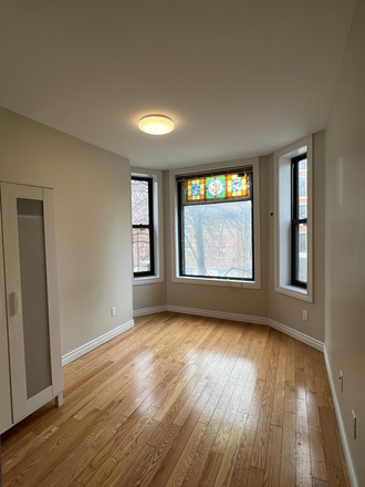 Bedroom - Newly Renovated 3 Bed 1 Bath Apartment
