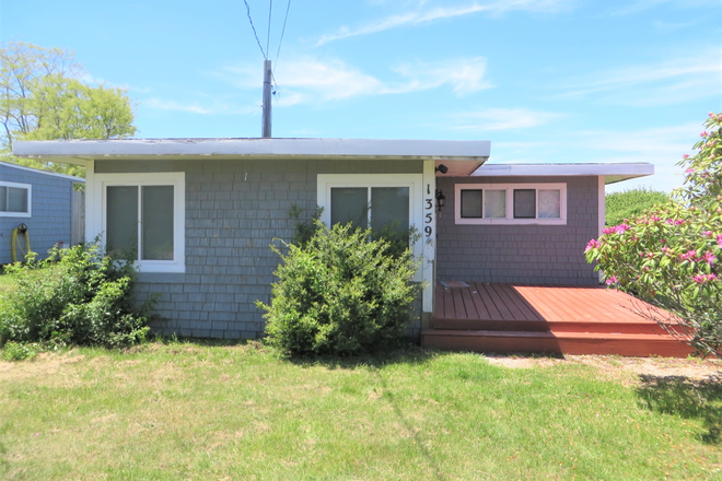 Exterior - 1359 Ocean Road Narragansett, RI 02882